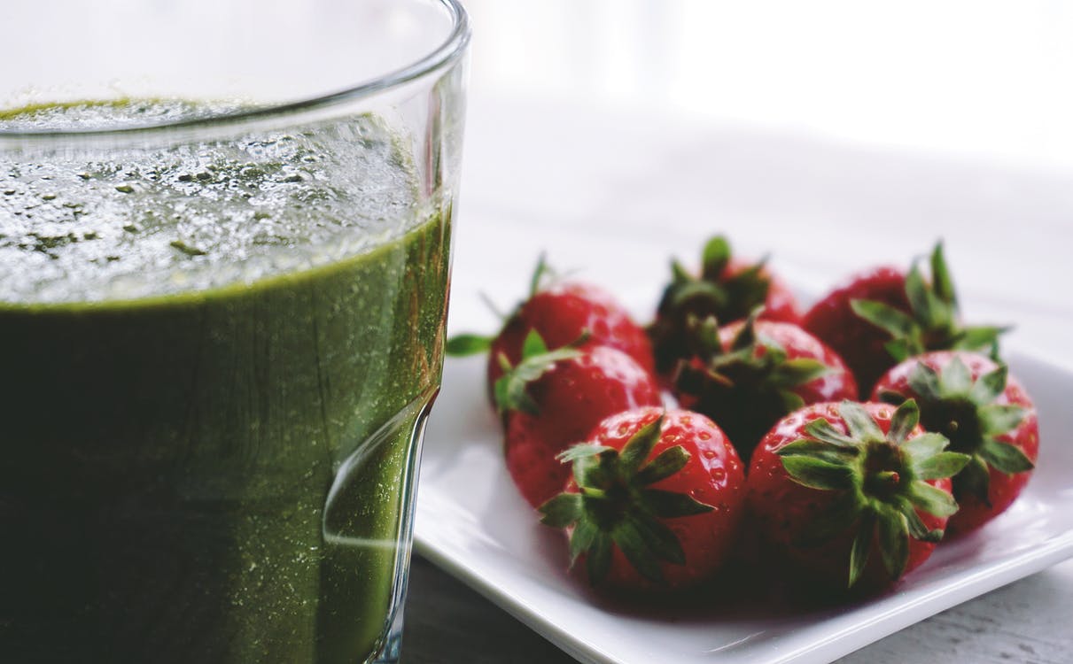 Do green smoothies help boost skin glow
